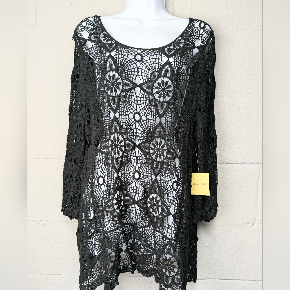 NWT La Vie 89 Black Crochet Tunic Top Plus Size 2X/3X